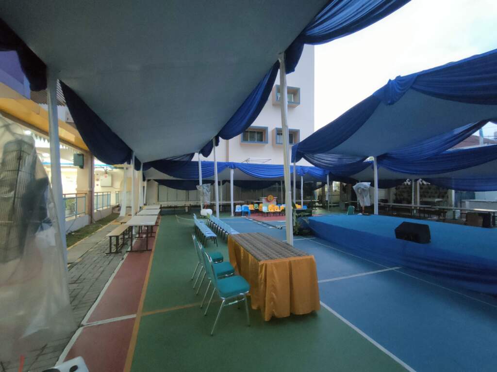 sewa tenda plafon biru